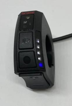 Brose Bediendisplay Ab 2020 Remote (im Bedienteil) Mit Higo-Stecker -Fahrräder Verkäufe Bulls Brose Display Remote Higo E41227 100 4058331000059 760102h